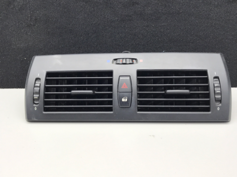 BMW center heater air vents 3400074