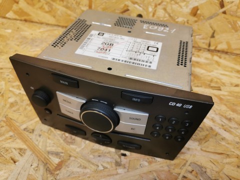 OPEL ANTARA RADIO CD 40 USB