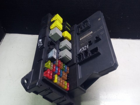 A9069006701 A9065454301 MB fusebox & sam control module