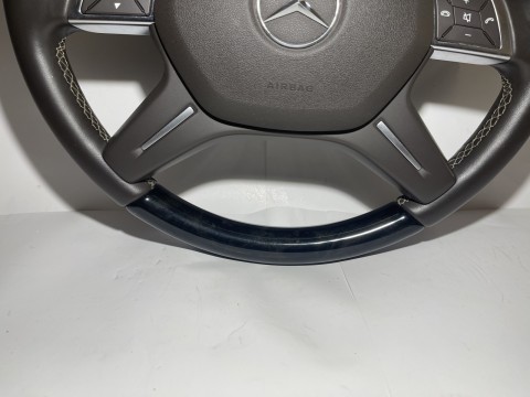 Mercedes Benz Lenkrad mit Schaltwippen W211/ W212/ W166/ C292, € 350,-  (5020 Salzburg) - willhaben