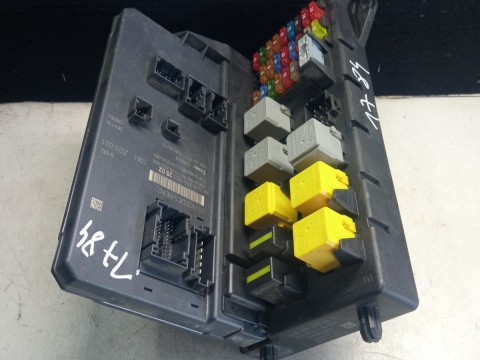 A9069003502 9065450201 fusebox & sam control module for MB