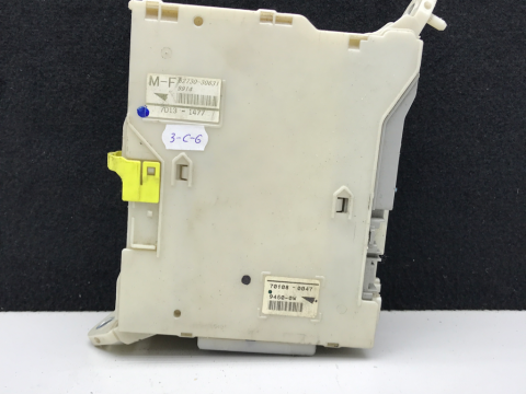 Control unit ECU module security box for Lexus 8273030631