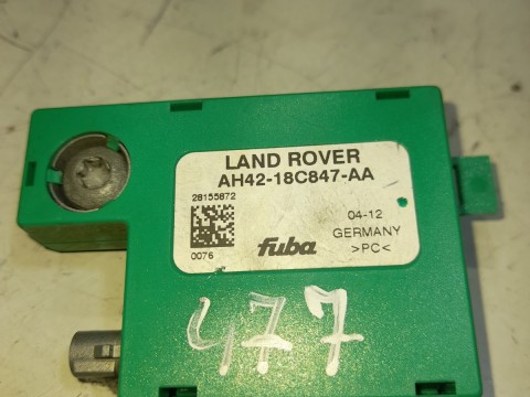 Range Rover L322 Radio Antenna Amplifier AH4218C847AA