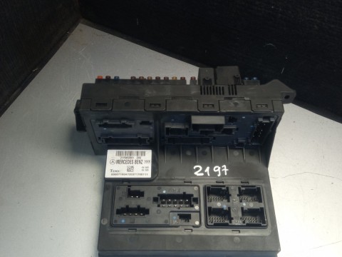 2115453901 Relay Control Fuse Box Module Unit for MB