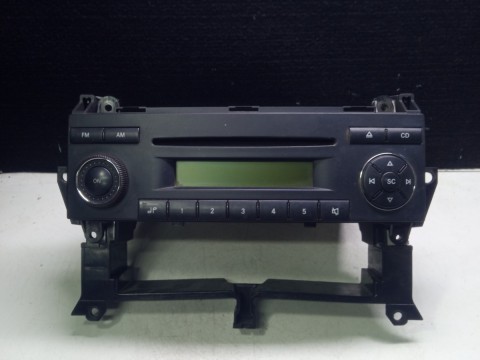 A9068200886 A6396891031 MB radio player with mount bracket 
