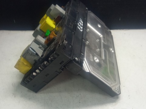 6395450301 A6395450101 FUSE BOX and SAM UNIT for MB